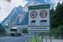 traforo monte bianco montagna tunnel auto tir