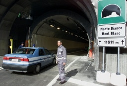 monte bianco montagna traforo tunnel