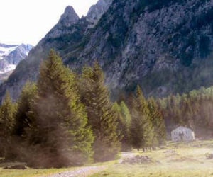 rifugio brasca val codera alpi montagna