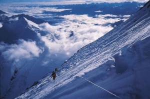 Everest parete nord, 8.200 metri