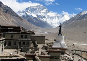 Panoramica dell'Everest dal monastero di Rongbuck