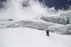 Denis Urubko verso campo 3 del versante sud dell'Everest