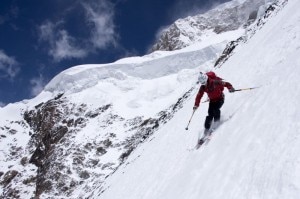 Fredrik Ericsson con gli sci sul K2 