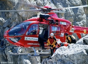 L'elicottero dell'Aiut Alpin Dolomites