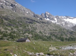 Il rifugio Federico e il ghiacciaio Dosdè Orientale