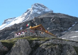 Rifugio V Alpini (Photo rifugioquintoalpini.it)