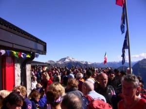 Inaugurazione bivacco Riva-Girani in Grigna