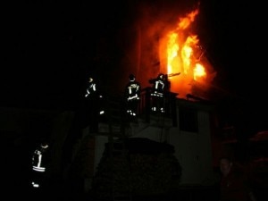 Fiamme al Rifugio Valtellina