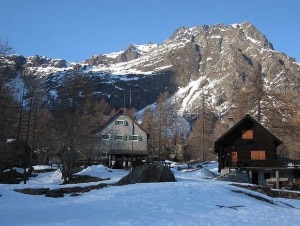 Alpe Devero -Rifugio Castiglioni Punta della Rossa (Photo Flickr – Steynard)_files