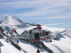 Un elicottero del soccorso alpino