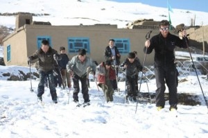 Rollando fa scuola di scialpinismo in Afghanistan