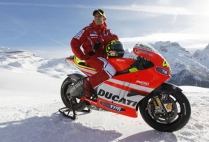 Valentino Rossi sulla nuova Ducati  Desmosedici GP11 a Madonna di Campiglio (Photo Repubblica.it)