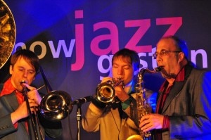 I Top Dog Brass Band a Snow Jazz 2011