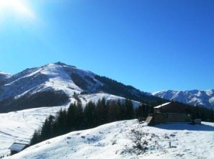 Le montagne sopra Roccaforte Mondovì (Photo Lurisia.it)