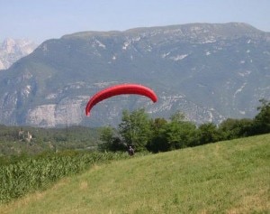 Parapendio a Borso del Grappa (Photo Valledeilaghi.it)