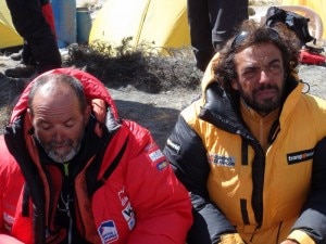 Juanito Oiarzabal e Carlos Pauner al campo base dell'Annapurna