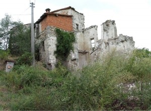Il borgo dei Crivellari (Photo courtesy www.venadelgesso.org)