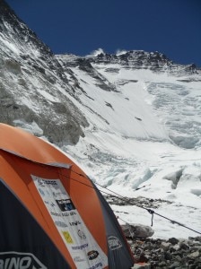 Share Everest 2011 - Bernasconi e Nardi a campo 2