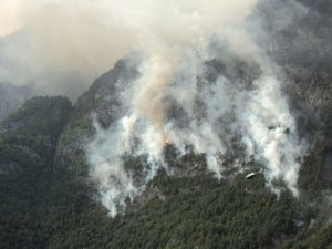Incendio sopra La Muda (Photo Il Giornale della Protezione civile)