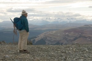 Yvon Chouinard in una scena del film 180° South