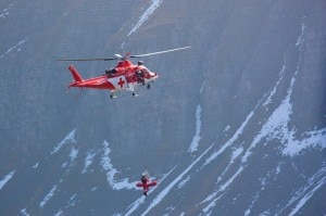 Elicottero della REGA in azione (photo courtesy www.fotopedia.com)