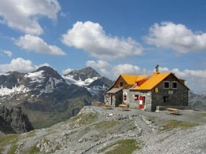 Rifugio V Alpini (Photo courtesy Bormio3.it)