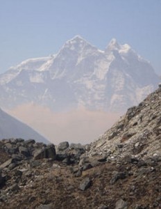 Nube marrone all'Everest