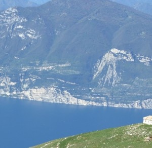 Monte Baldo e Lago di Garda (Photo Courtesy of www.blogvacanza.com)