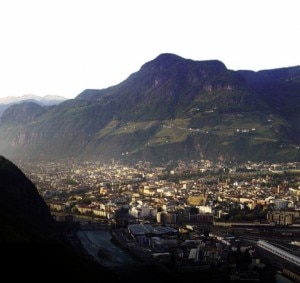 Bolzano (Photo courtesy of www.panoramio.com)