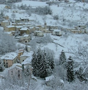 Vaggimal, frazione di Sant'Anna d'Alfaedo (Photo courtesy of www.panoramio.com)