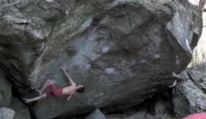 Adam Ondra su Gioia sit start