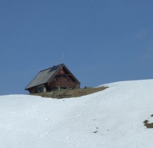 Refuge de Turia (Photo courtesy of www.camptocamp.org)