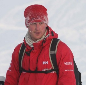Il principe Harry durante la spedizione al Polo Nord del 2011 (© Walking With The Wounded)