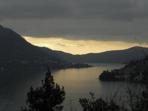 Pioggia in arrivo sul lago di Como (Photo courtesy 3bmeteo.com)