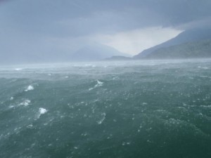 Maltempo sul Lario (Photo courtesy www.3bmeteo.com)