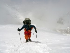 Mario Panzeri in salita (Foto d'archivio kanchenjunga 2011)