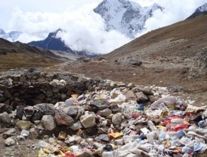 Rifiuti nella valle dell'Everest