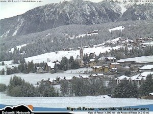 Webcam Vigo di Fassa (Photo courtesy www.dolomitiwebcam.it)