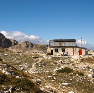 Rifugio Vincenzo Sebastiani (Photo courtesy of www.flickr.com/photos/gilbi)