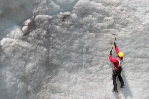 Prove di ghiaccio al ghiacciaio del Morteratsch (Photo Luca Maspes)