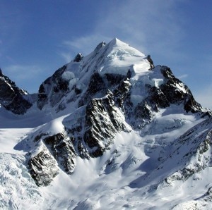 Piz Roseg (Photo Roger von Hentig courtesy of www.gpsmaps.de)