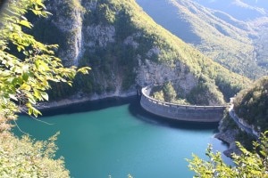Il lago di Speccheri (Photo courtesy of www.panoramio.com)