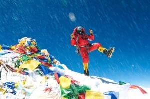 Melissa Arnot festeggia l'arrivo sulla vetta dell'Everest (Photo David Morton)