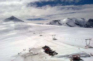 Le piste da sci al Passo dello Stelvio (Photo courtesy of www.pirovano.it)