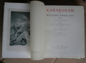 Karakoram prima edizione (Photo courtesy jpmountainbooks.com)