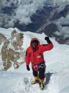 Luca Macchetto al Manaslu (Photo courtesy mountainkingdom.typepad.com)