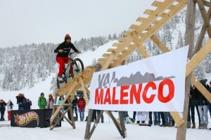 Vittorio Brumotti all'Alpe Palù (Foto Juri Baruffaldi)