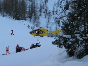 Intervento dell'elisoccorso sulle piste (Photo courtesy of Archivio2/Eco di Bergamo)