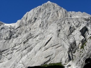 Cerro Walwalun  (Photo www.escalando.org)