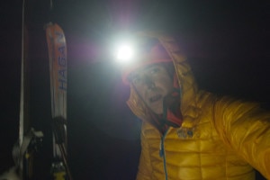 Jonathan Griffith in cima alle Courtes (Photo www.alpineexposures.com)